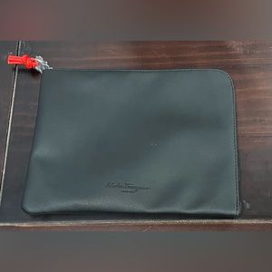 Salvatore Ferragamo Leather Travel Pouch Black Magnifica